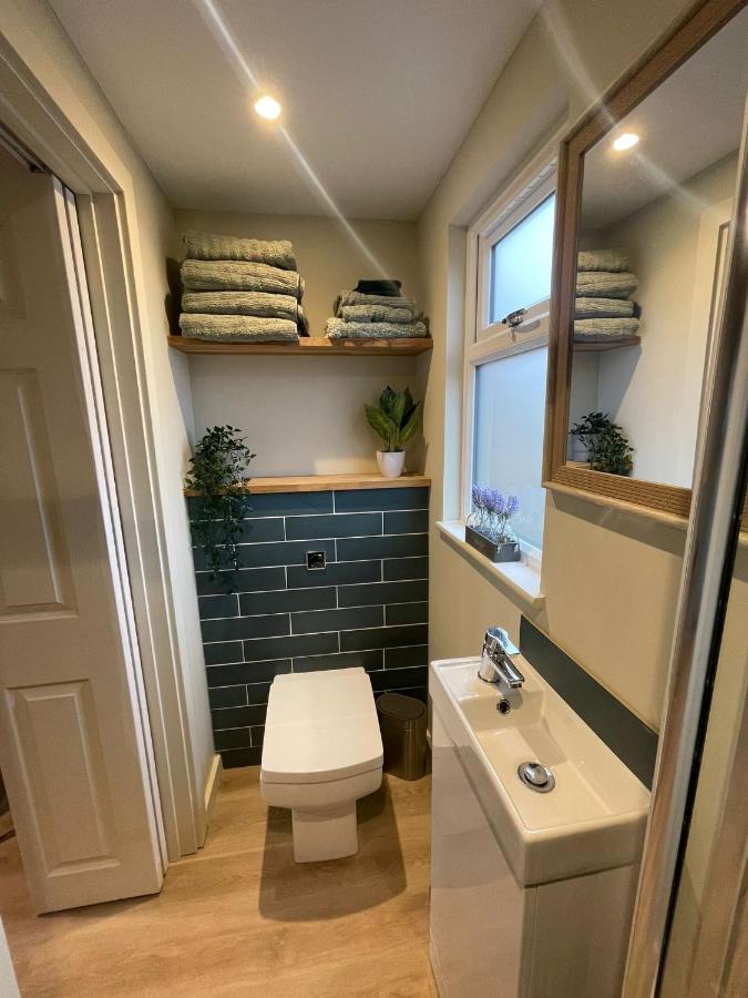 Appartement The Hideaway By The Sea - Free Parking à Hove Extérieur photo